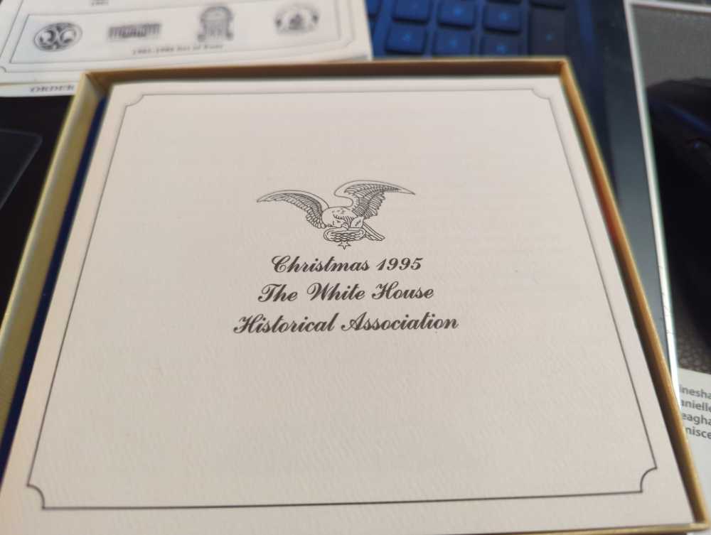 Christmas 1995 The White House Historical Association  ornament collectible - Main Image 2