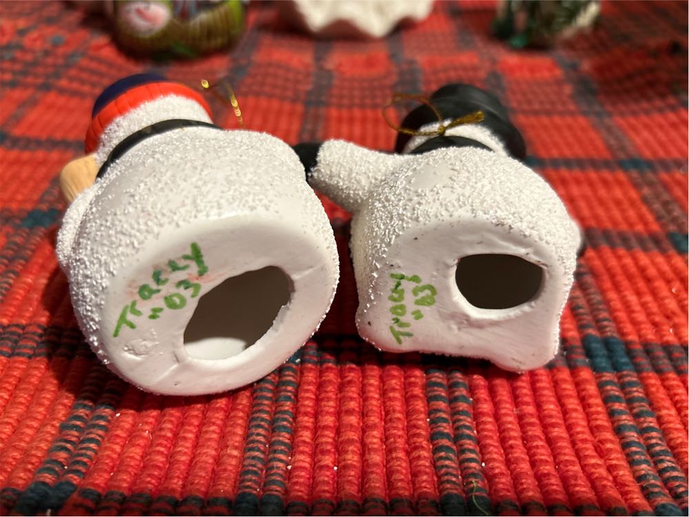 Tracey ‘s Snowmen 2003  ornament collectible - Main Image 2