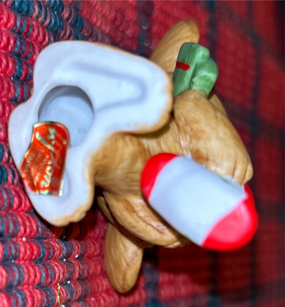 Lefton Chipmonk Santa  ornament collectible - Main Image 2