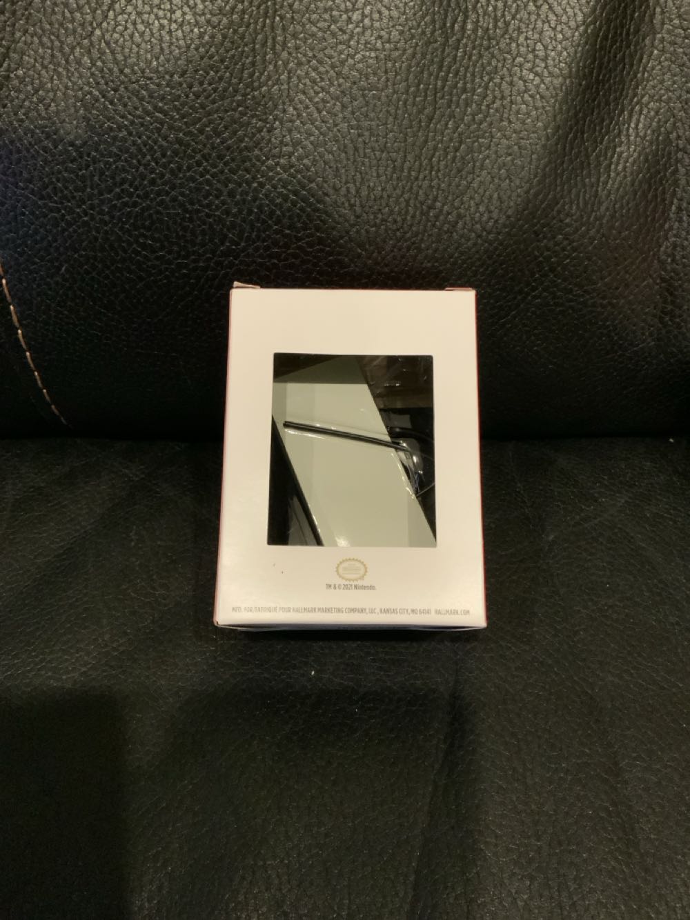 Nintendo Entertainment System Controller - Hallmark ornaments (Nintendo) ornament collectible [Barcode 763795837502] - Main Image 3