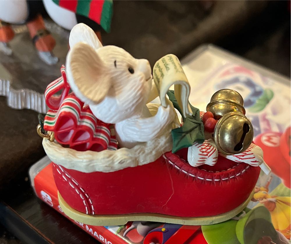 Letter To Santa Mouse In Shoe - Animal (Mice) ornament collectible - Main Image 3