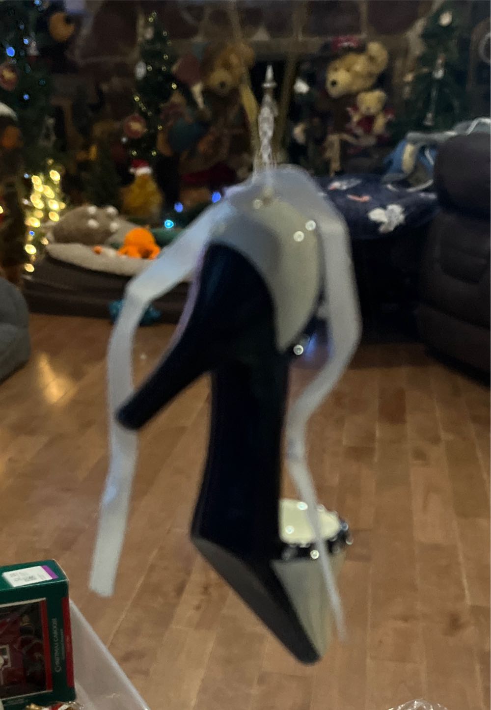 NHL: Winnipeg Jets High Heeled Shoe Ornament 2013 - NHL - Winnipeg Jets (Winnipeg Jets) ornament collectible - Main Image 2