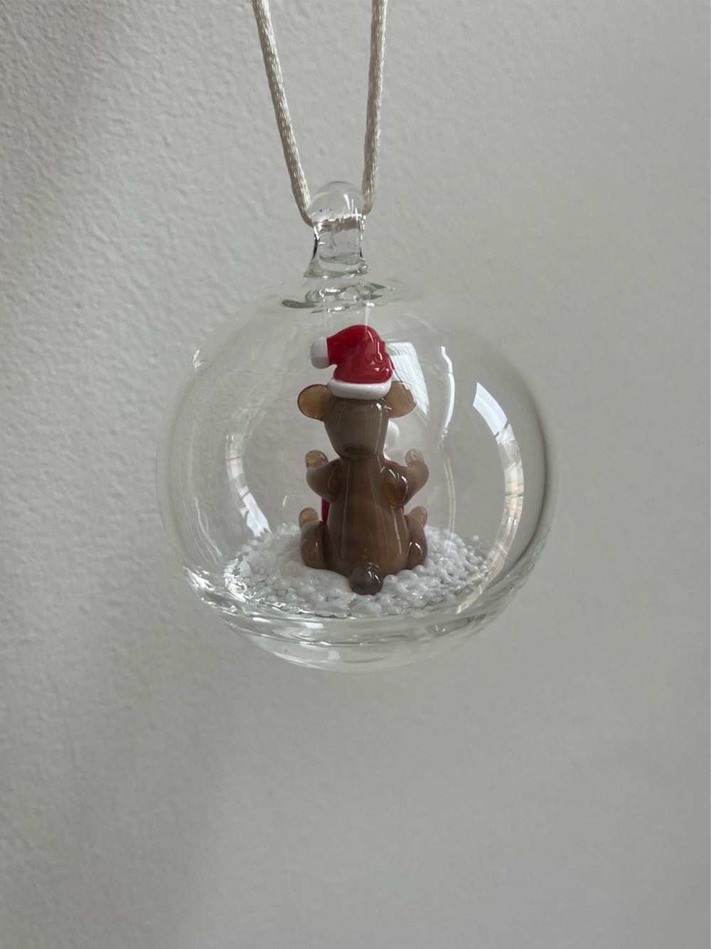 Gift Bearer  ornament collectible - Main Image 3