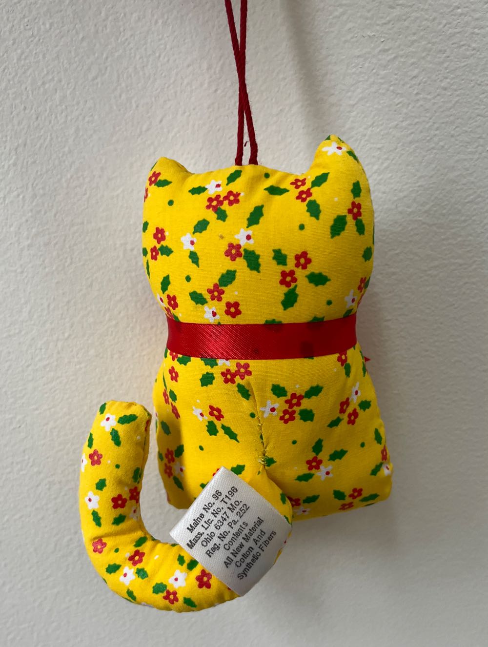 Calico Kitty  (Child) ornament collectible - Main Image 2