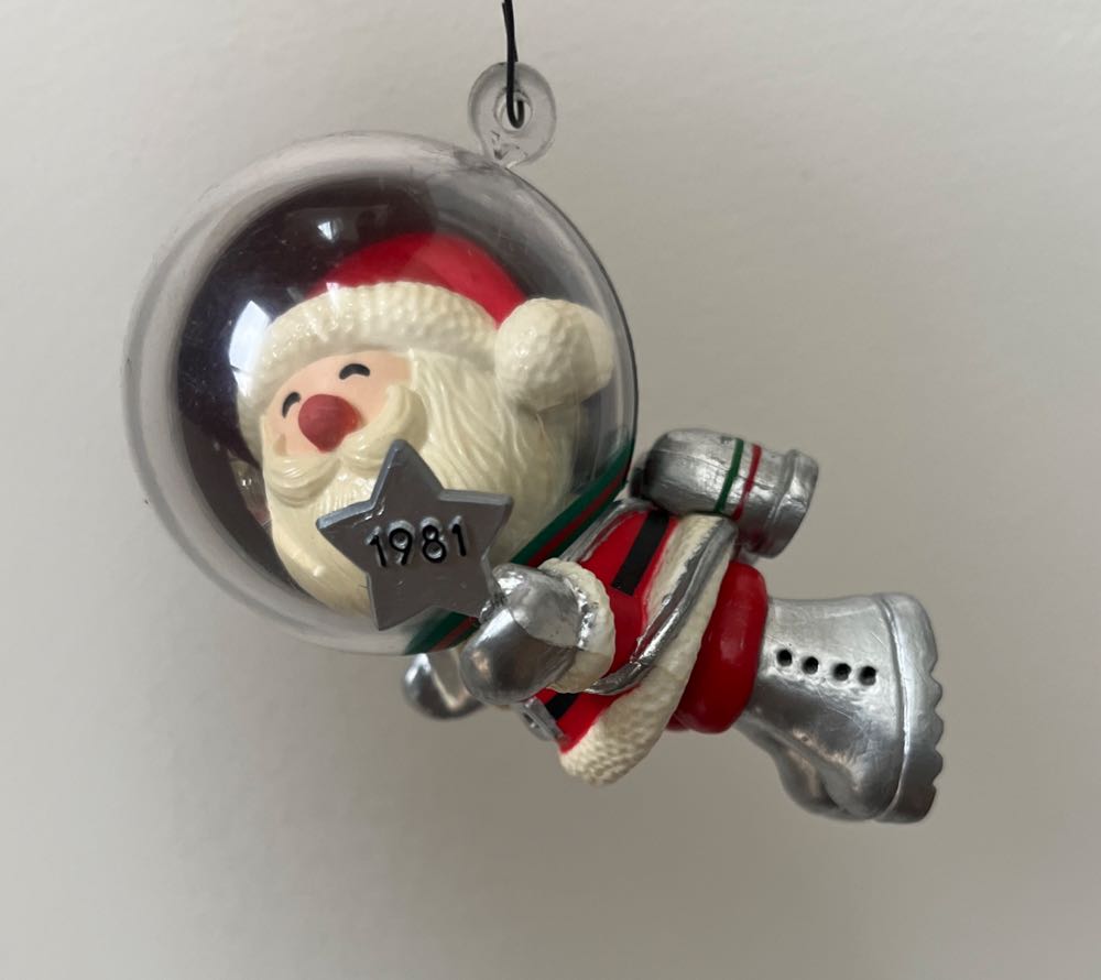 Space Santa  (Child) ornament collectible - Main Image 2