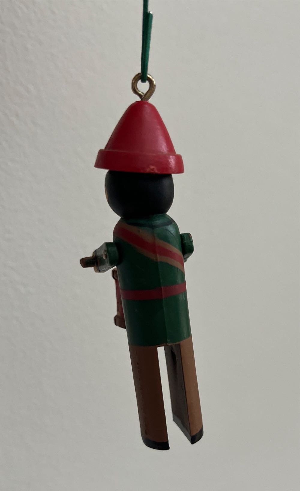Clothespin Drummer Boy  (Child) ornament collectible - Main Image 2