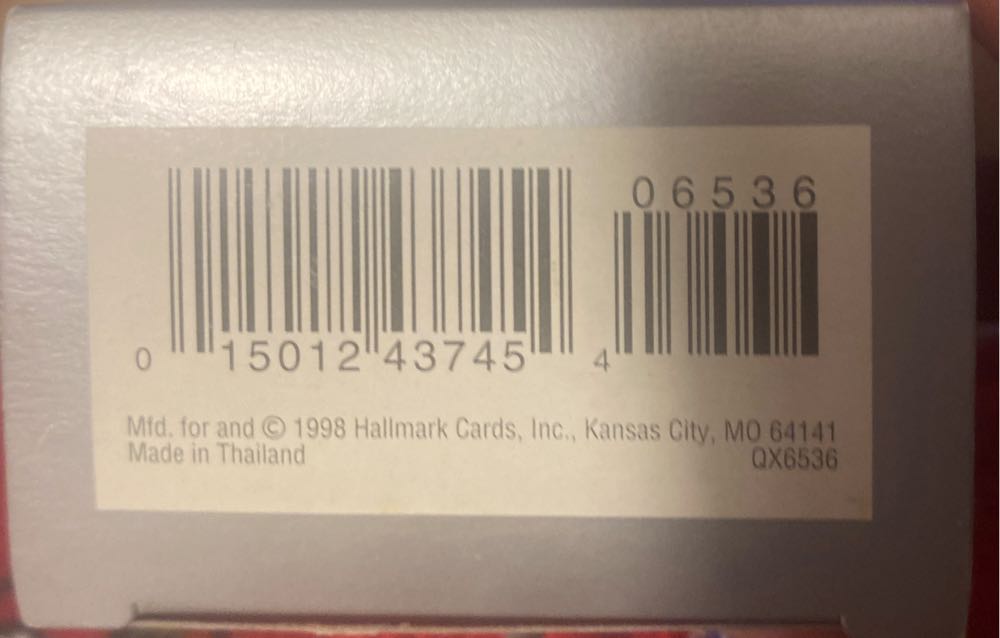 Hallmark Ornament Fancy Footwork - Snowman (Snowman& Friends) ornament collectible [Barcode 015012437454] - Main Image 4