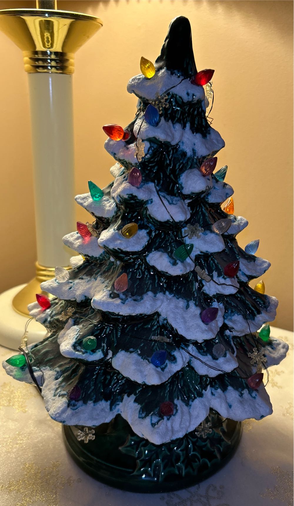 Maryann’s Ceramics  ornament collectible - Main Image 3