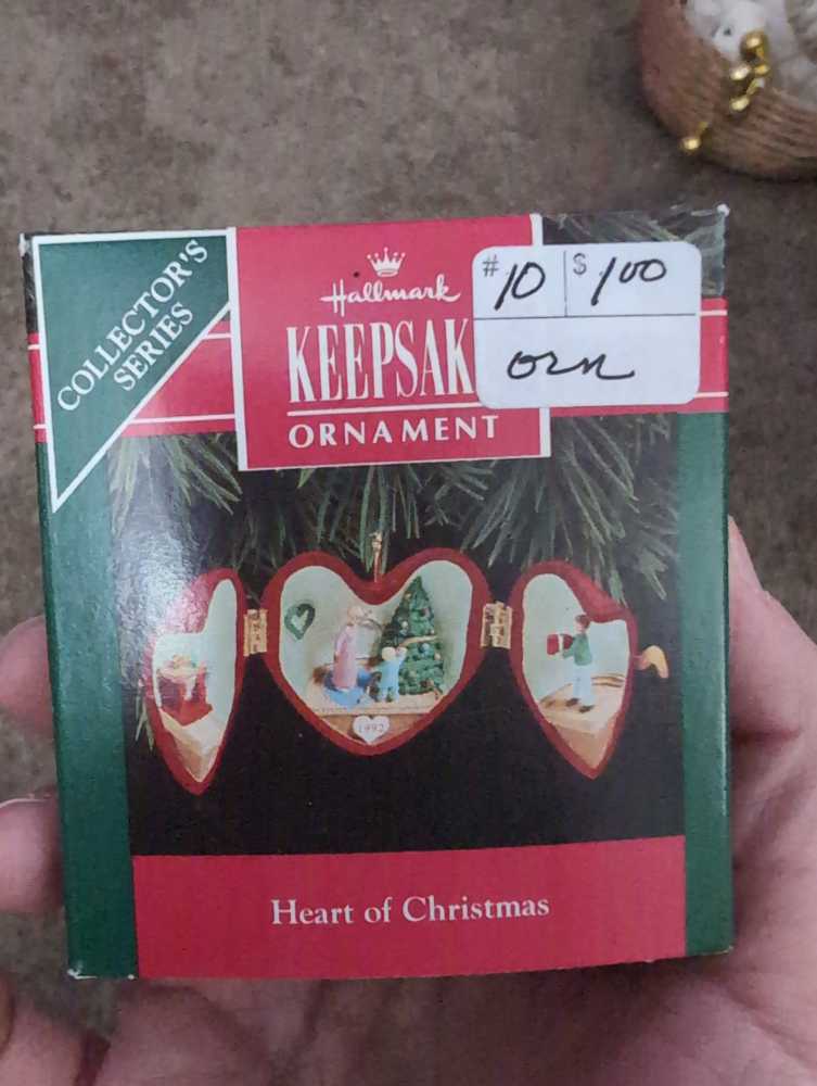 Hallmark Charlie Brown Band