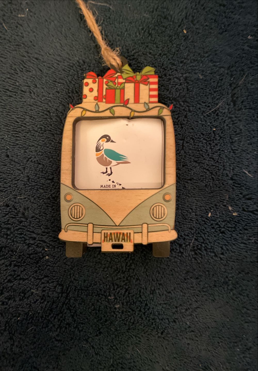 VW Bus Frame - Oahu (Travel) ornament collectible [Barcode 18078461] - Main Image 1