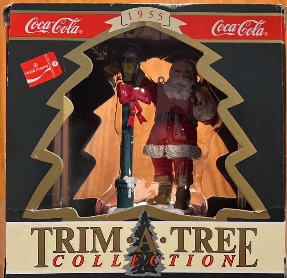 Coca Cola Santa Claus 1955 Santa At The Lamppost - Trim-A-Tree Collection (Coca Cola Santa) ornament collectible [Barcode 715429111014] - Main Image 3