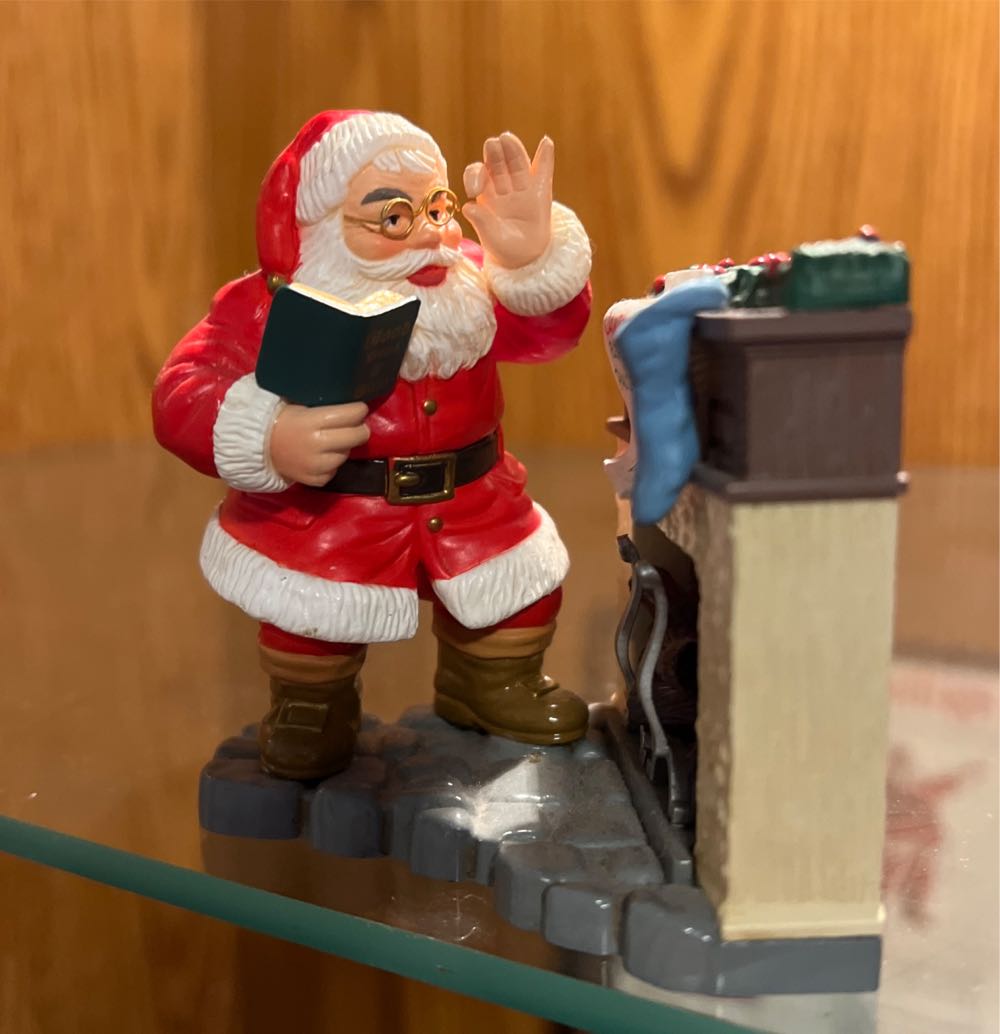 Coca Cola Santa Clause. 1963 Please Pause Here - Trim-A-Tree Collection (Coca Cola Santa) ornament collectible [Barcode 715429972370] - Main Image 4