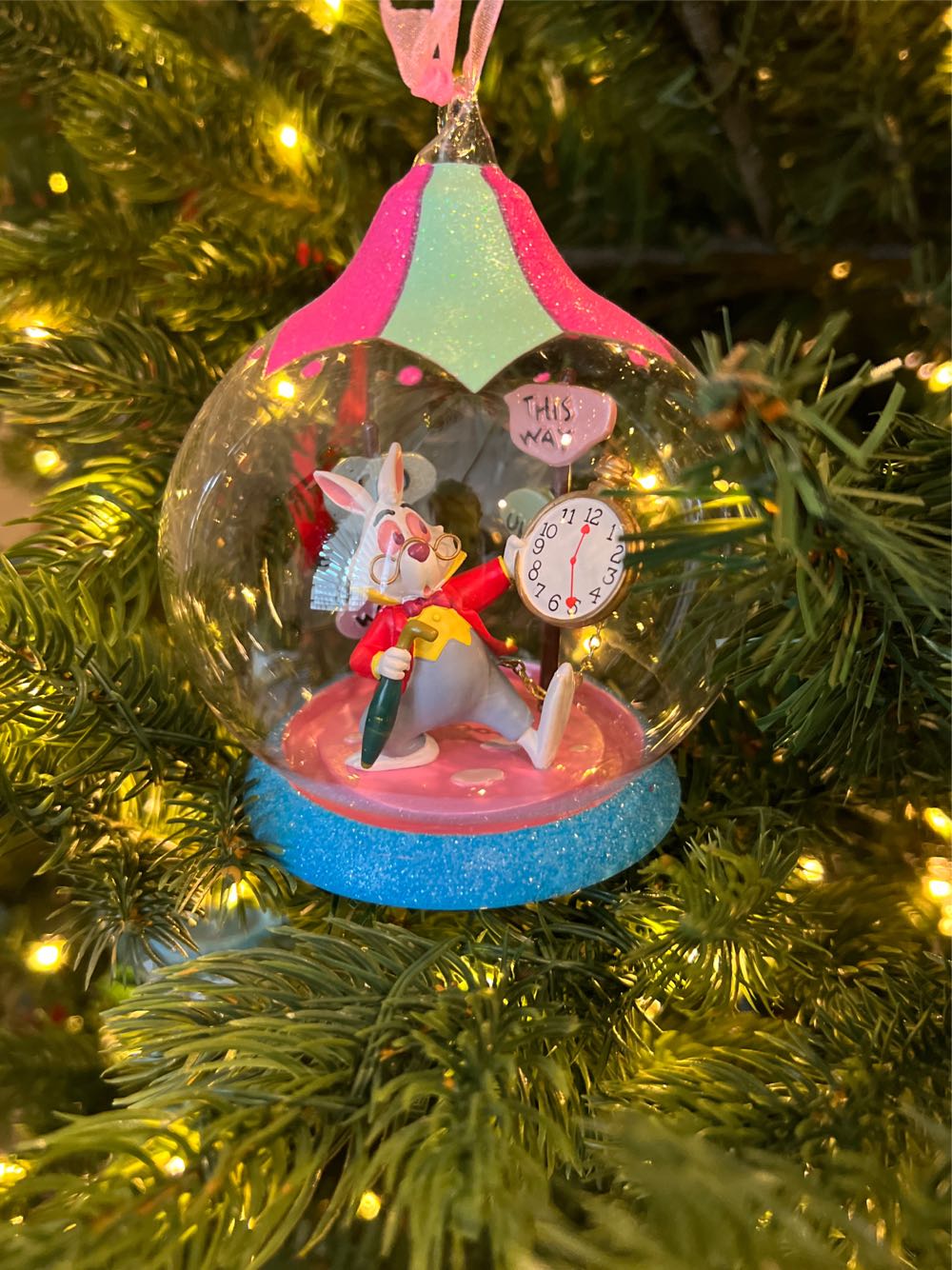 Hallmark Holiday Barbie 1998