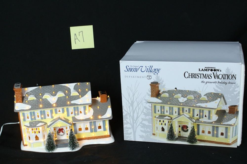 The Griswold Holiday House - National Lampoon’s Christmas Vacation (National Lampoon’s Christmas Vacation) ornament collectible [Barcode 045544512671] - Main Image 3