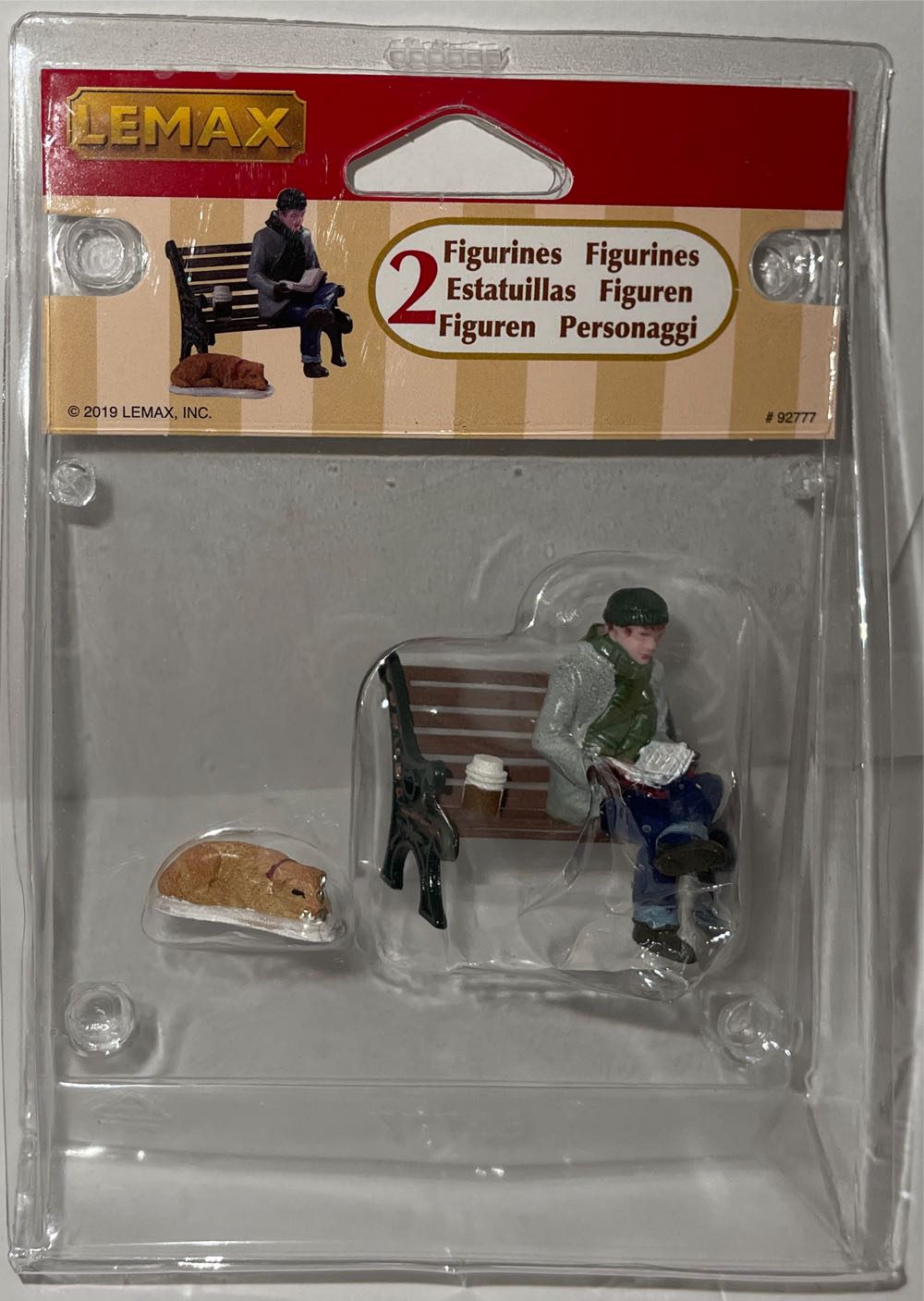 Lemax 92777 - Relaxing Day. Set Of 2 - General Collectible Figurines (Figurine) ornament collectible [Barcode 728162927774] - Main Image 2