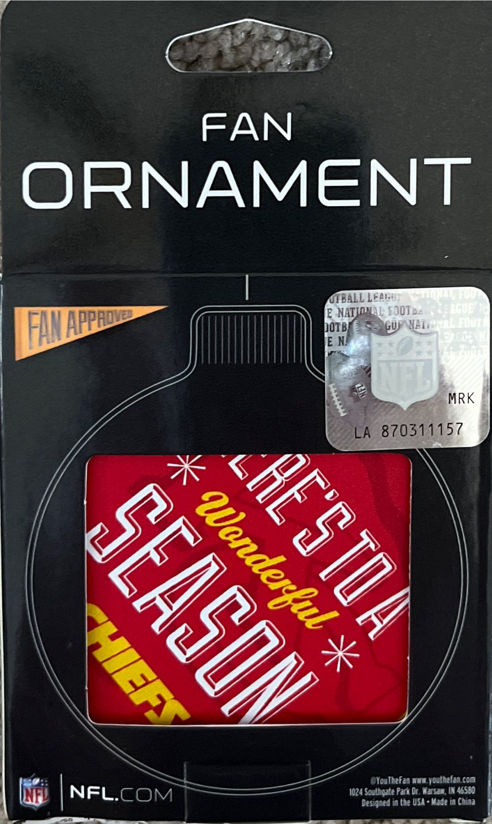 NFL. Fan Ornament. 3D Ornament Of Arrowhead. - NFL (Fan Ornament) ornament collectible [Barcode 810008497951] - Main Image 2