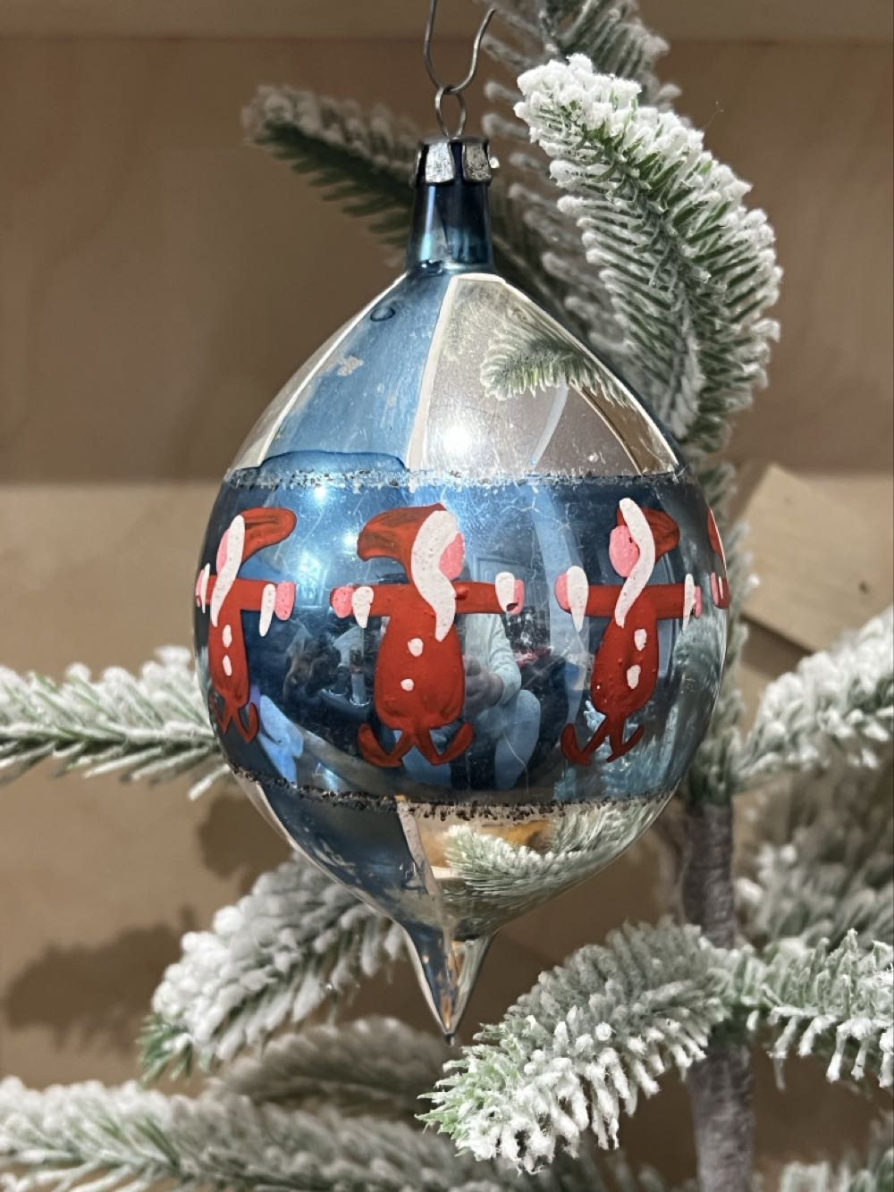 Jim Shore Santa With Christmas Septer (green)