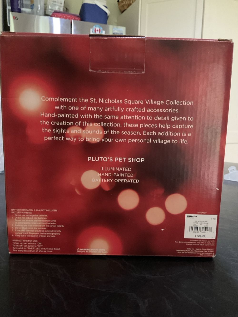 Pluto’s Pet Shop - St Nicholas Sqaure (Disney Mickey And Friends) ornament collectible [Barcode 400830505117] - Main Image 3