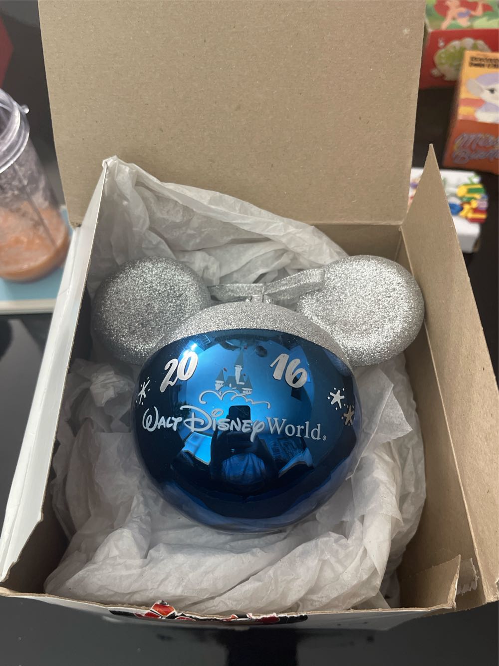 White House Christmas Ornament 2000