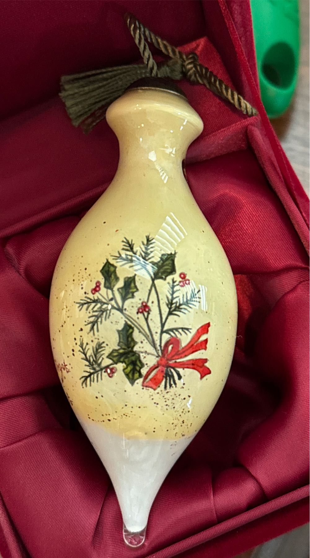 Santa Holly  ornament collectible [Barcode 836593002493] - Main Image 2