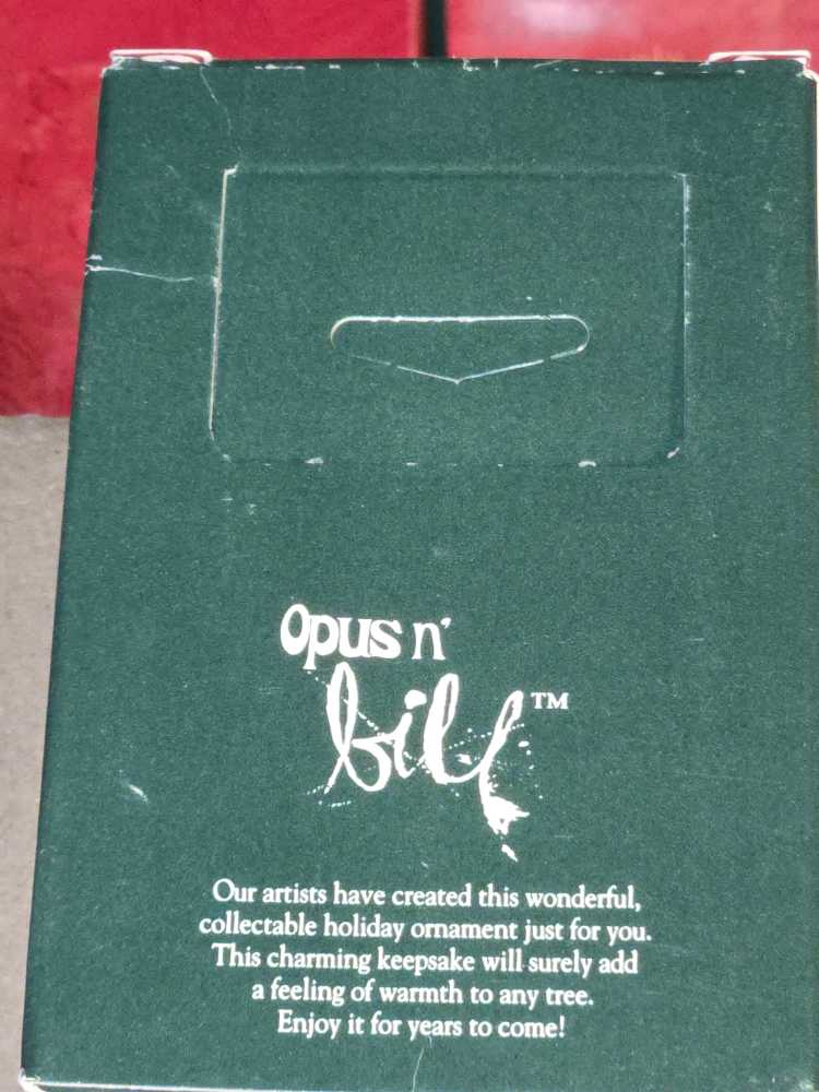 American Greetings Head Over Heels Opus Penguin  ornament collectible [Barcode 018100200527] - Main Image 3