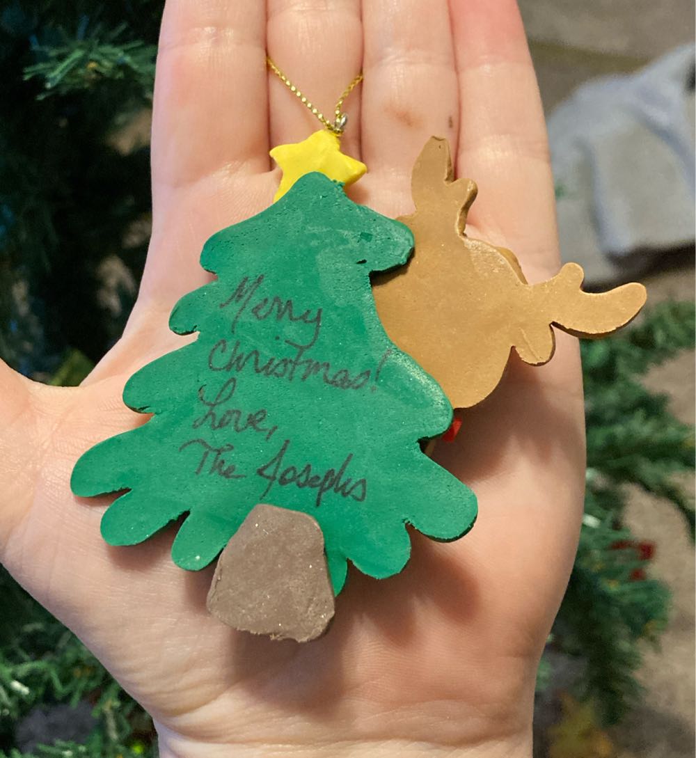 Reindeer Behind Christmas Tree - The Josephs’ ornament collectible - Main Image 2