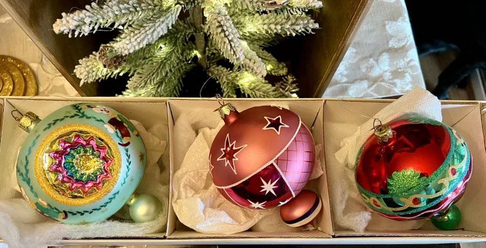 15th Anniversary Christopher’s Favorites  ornament collectible - Main Image 4