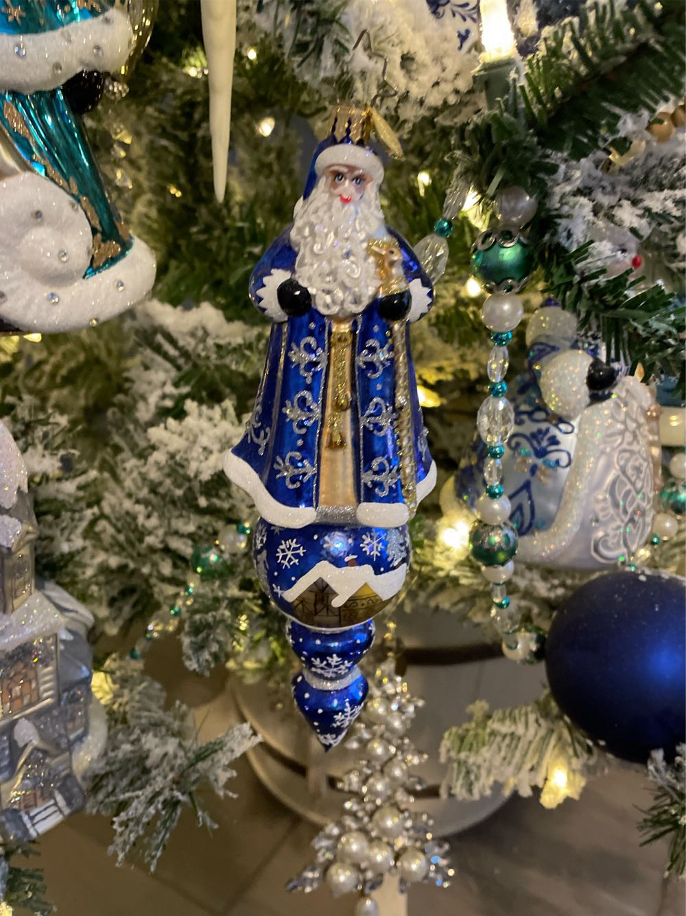 Father Xmas With Crown