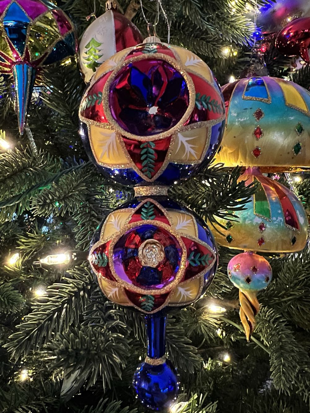 Double Star Fire  ornament collectible - Main Image 2