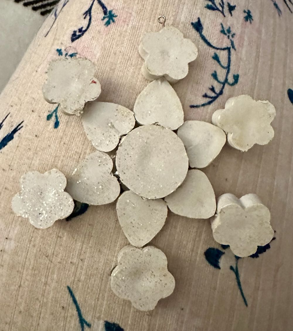 Snowflake  (Winter) ornament collectible - Main Image 2