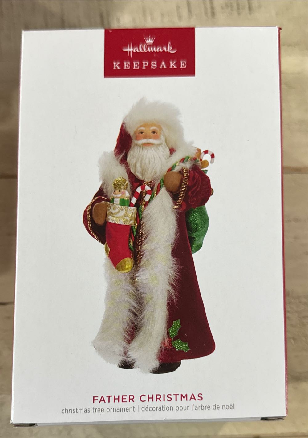 Father Christmas #20 (2023) - Father Christmas (Santa) ornament collectible [Barcode 763795795796] - Main Image 2