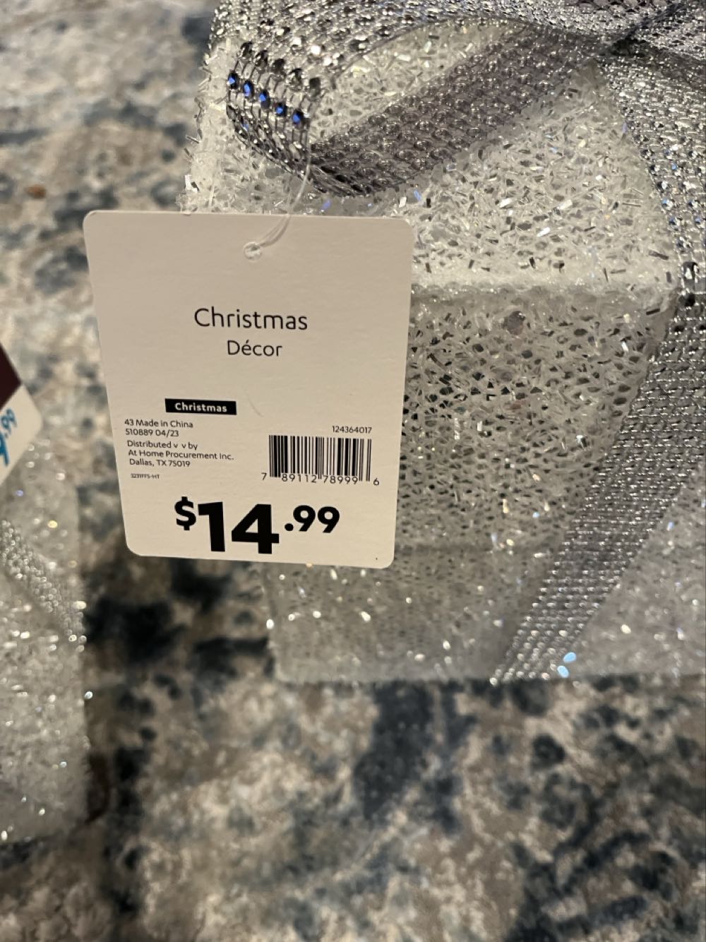 Silver Gift Box Decoration  (Christmas) ornament collectible [Barcode 789112789996] - Main Image 2