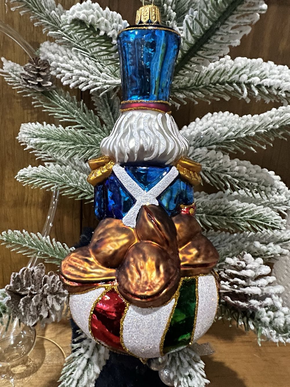 Nutcracker On A Striped Bulb / Dziadek Do Orzechow Na Cebulce W Paski  ornament collectible - Main Image 2