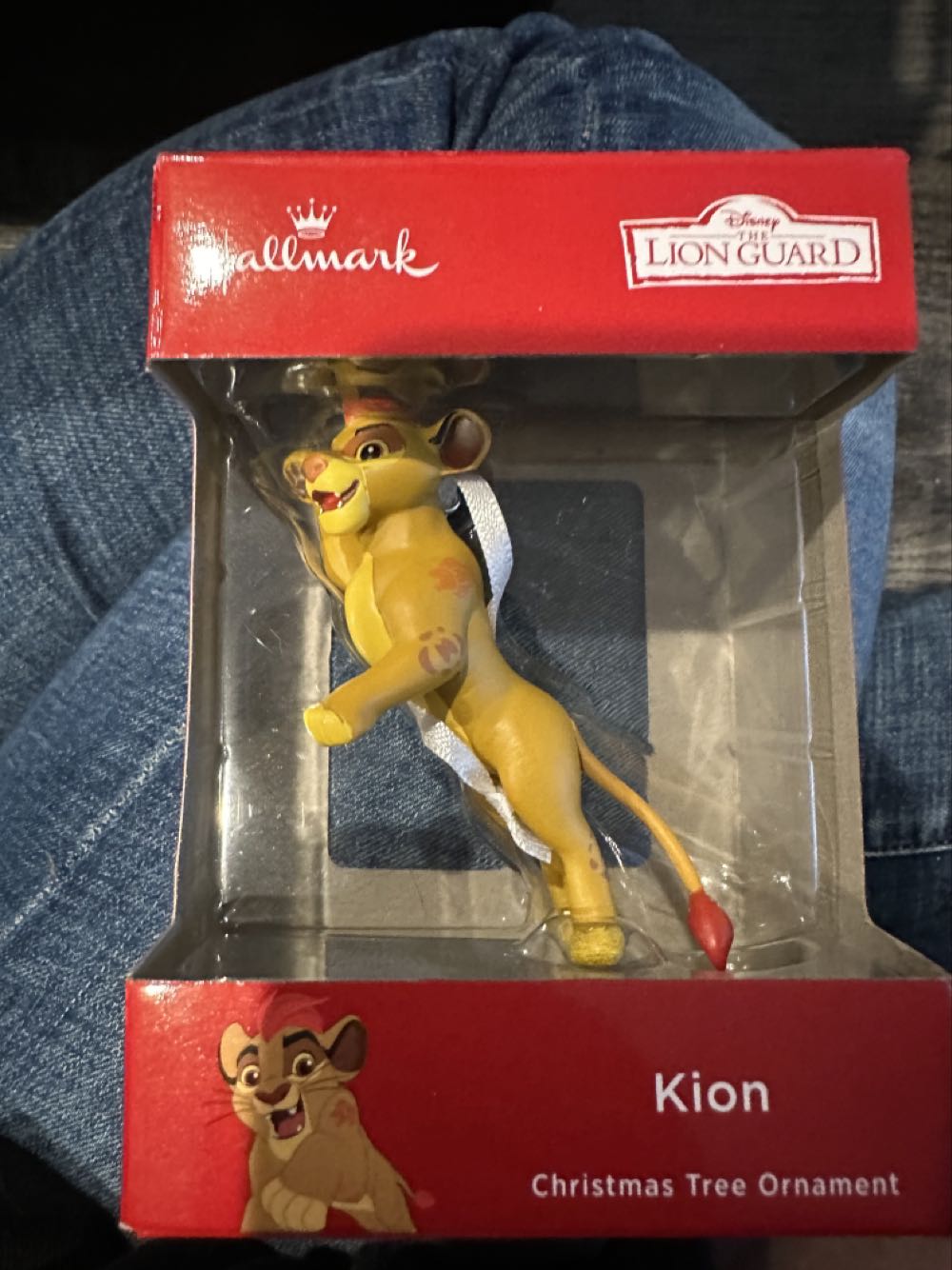 Dayton Hudson Corporation Penguin Ornament . 6 Inches Tall. Collectible