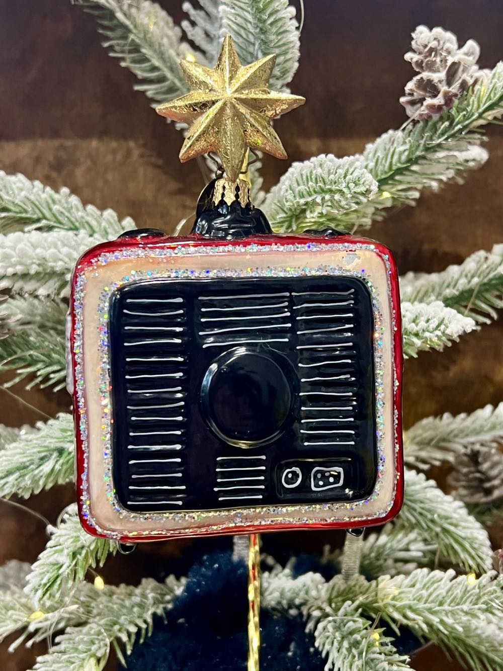 Network Nick  ornament collectible - Main Image 3