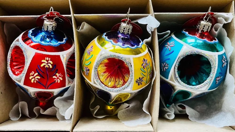 Fantasia - Fantasia Floral Flight - Fantasia Boxed Set (Fantasia) ornament collectible - Main Image 2