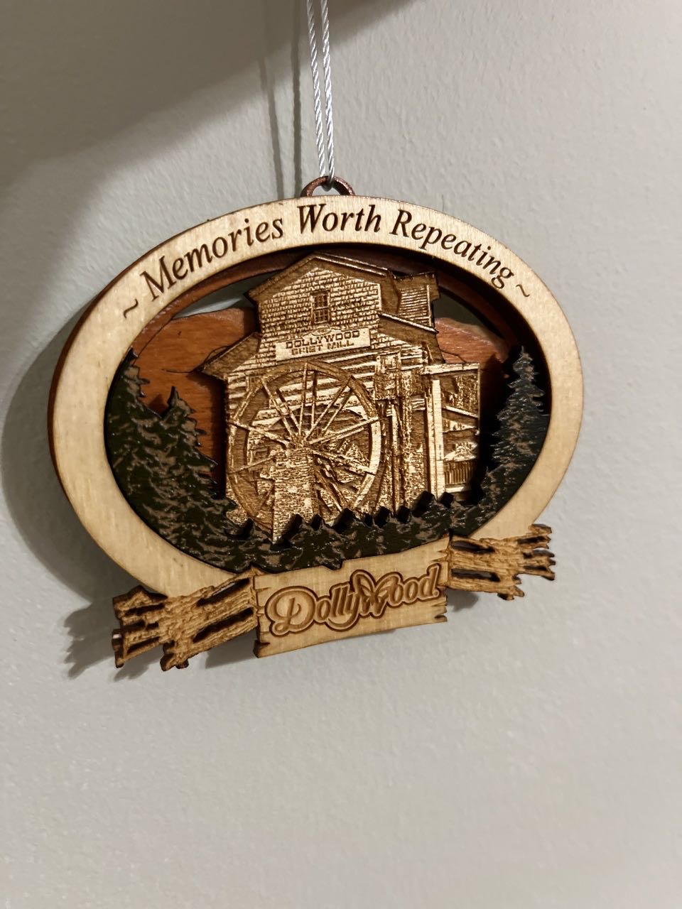 Christmas 2007 Cloisnee Ornament