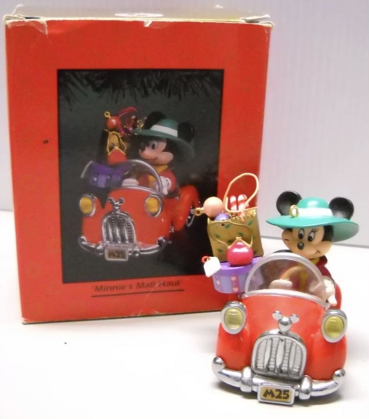 Minnie’s Mall Haul   ornament collectible - Main Image 2