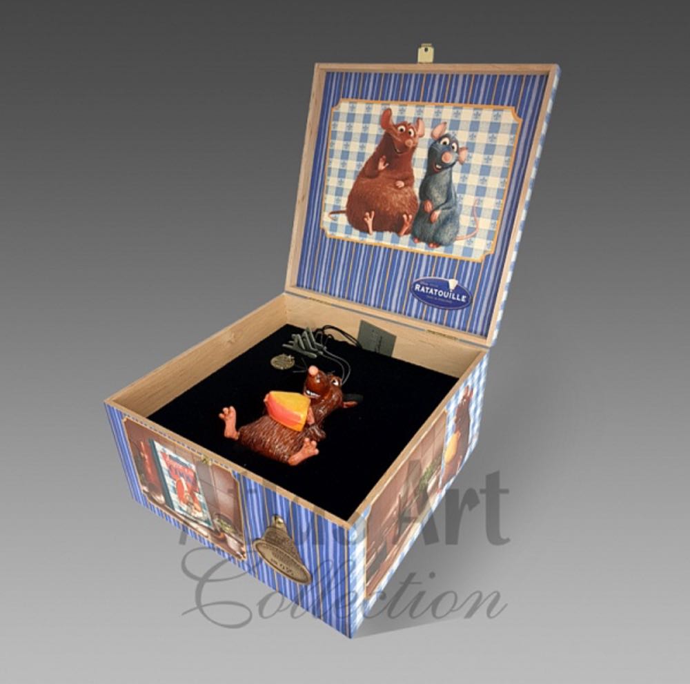 Fat Emil  ornament collectible - Main Image 2