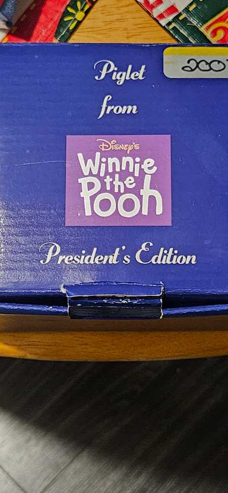 Grolier Winnie The Pooh President’s Collection Piglet - Disney’s Winnie the Pooh (Grolier) ornament collectible - Main Image 3