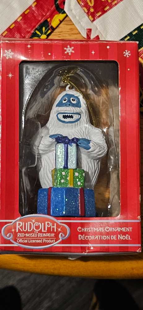 LIONEL MINI - SOUTHERN PACIFIC DAYLIGHT 2004 Hallmark Ornament QXM5131