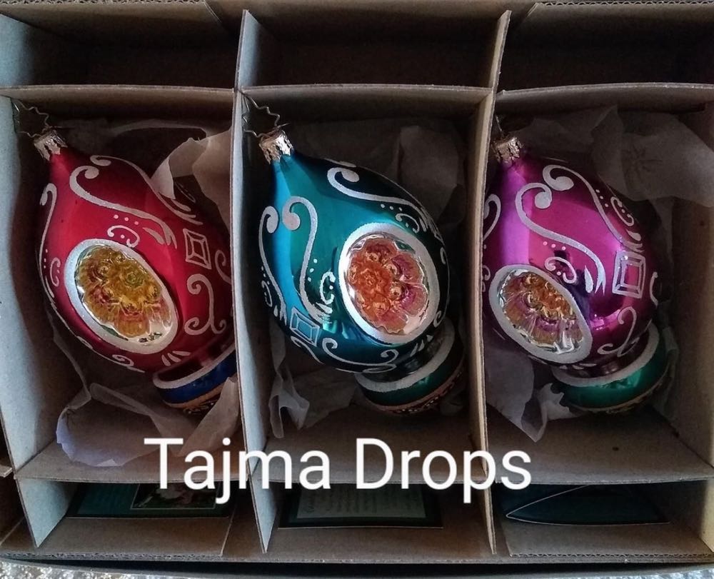 Waterford Swirling Snowflake Ball