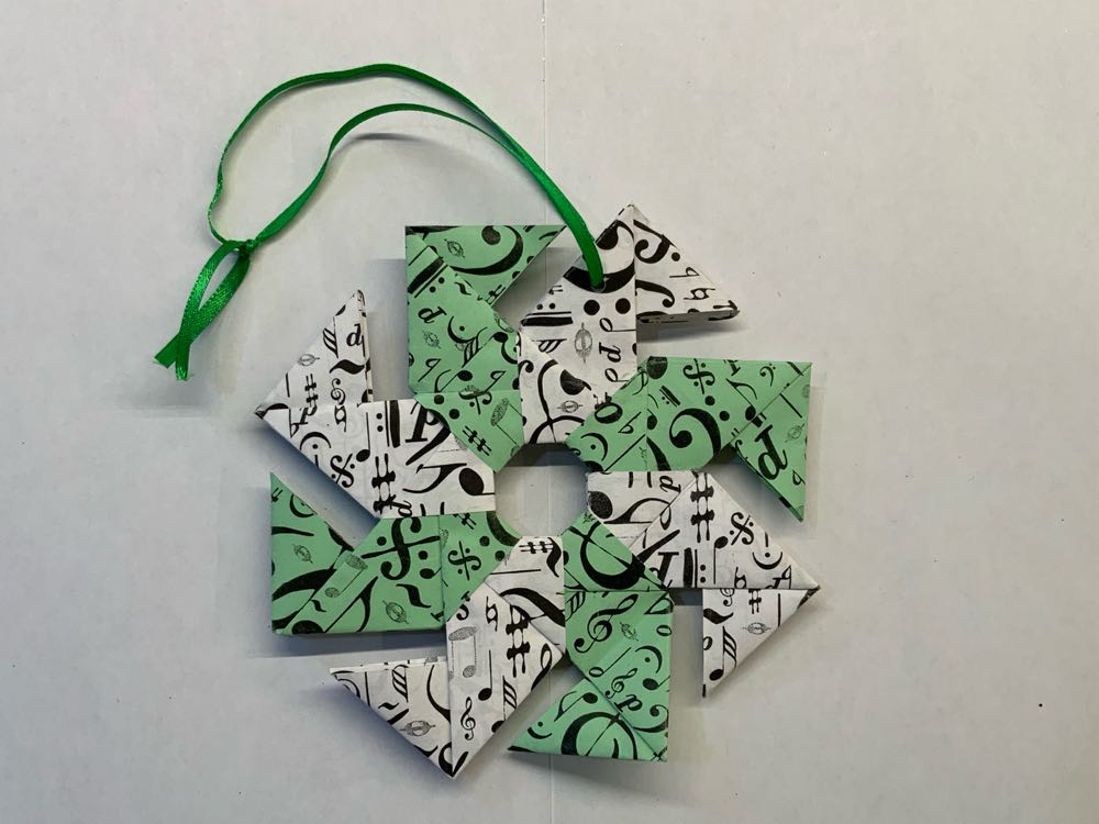 Waterford Crystal Oval Horn Blowing Angel W Enhancer Nib New Box