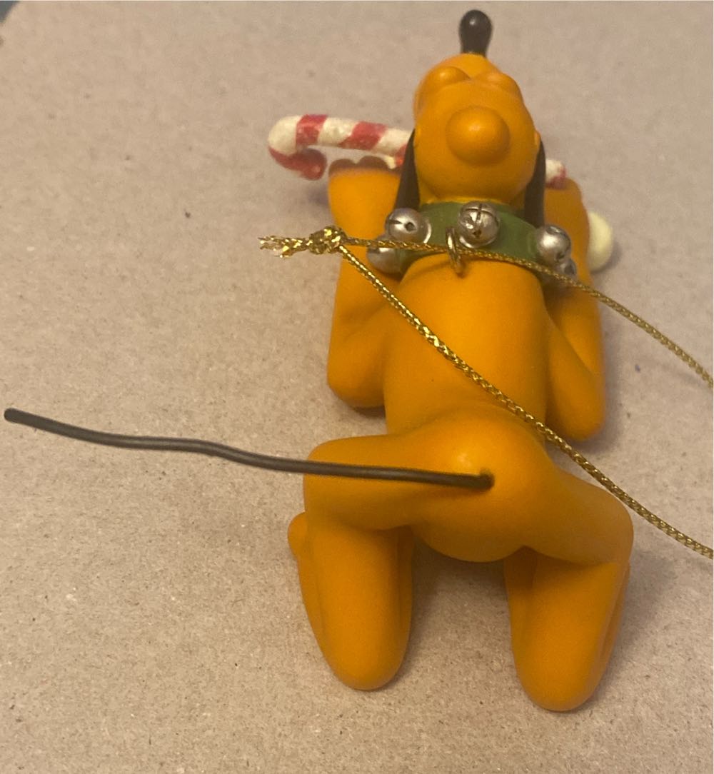 Disney Parks Pluto Happy Howlidays Figurine Ornament  - Disney Pluto (Disney Parks Exclusive Ornament) ornament collectible - Main Image 2