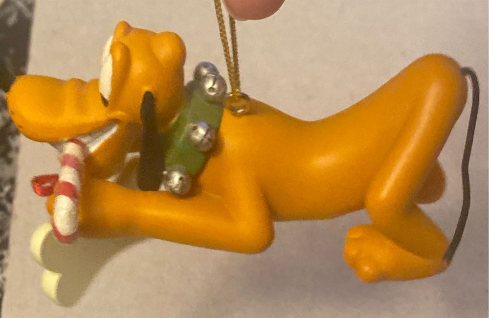 Disney Parks Pluto Happy Howlidays Figurine Ornament  - Disney Pluto (Disney Parks Exclusive Ornament) ornament collectible - Main Image 3