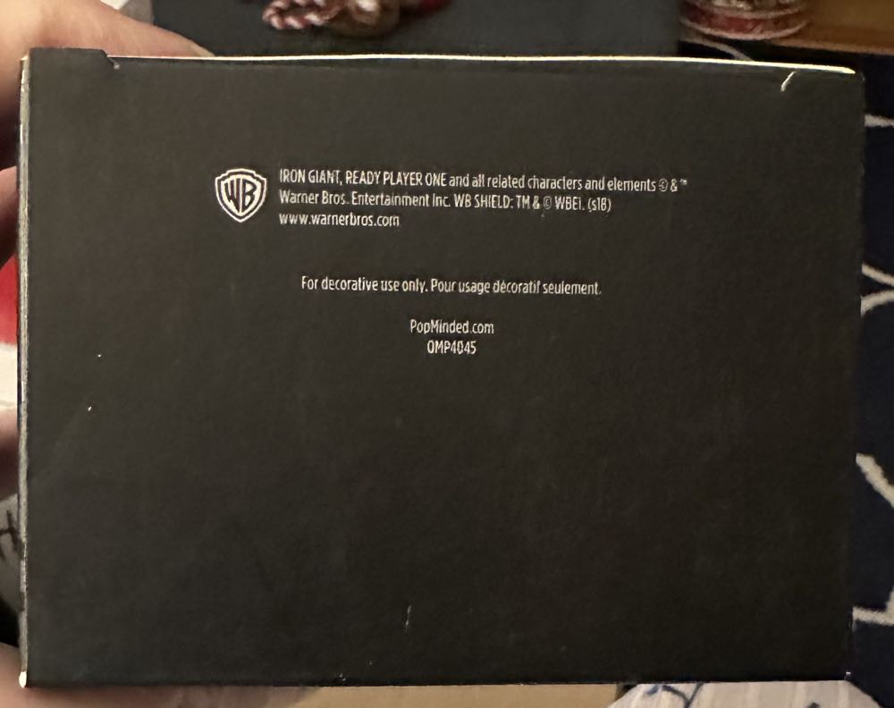 Hallmark Ready Player One THE IRON GIANT Comic Con Exclusive  (Exclusive Piece) ornament collectible - Main Image 3