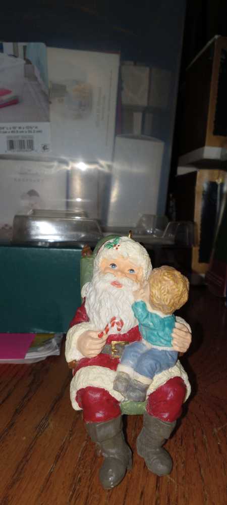 Pewter Moose Head Circle Ornament