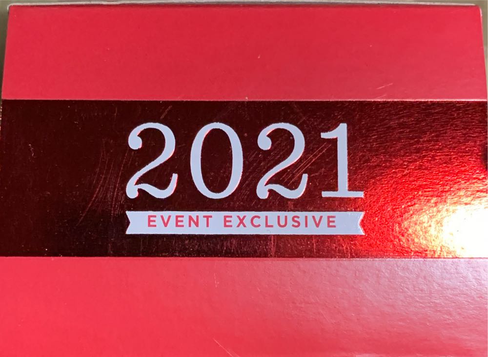 Freesia Fairy - Fairy Messengers (Fairies) ornament collectible - Main Image 3