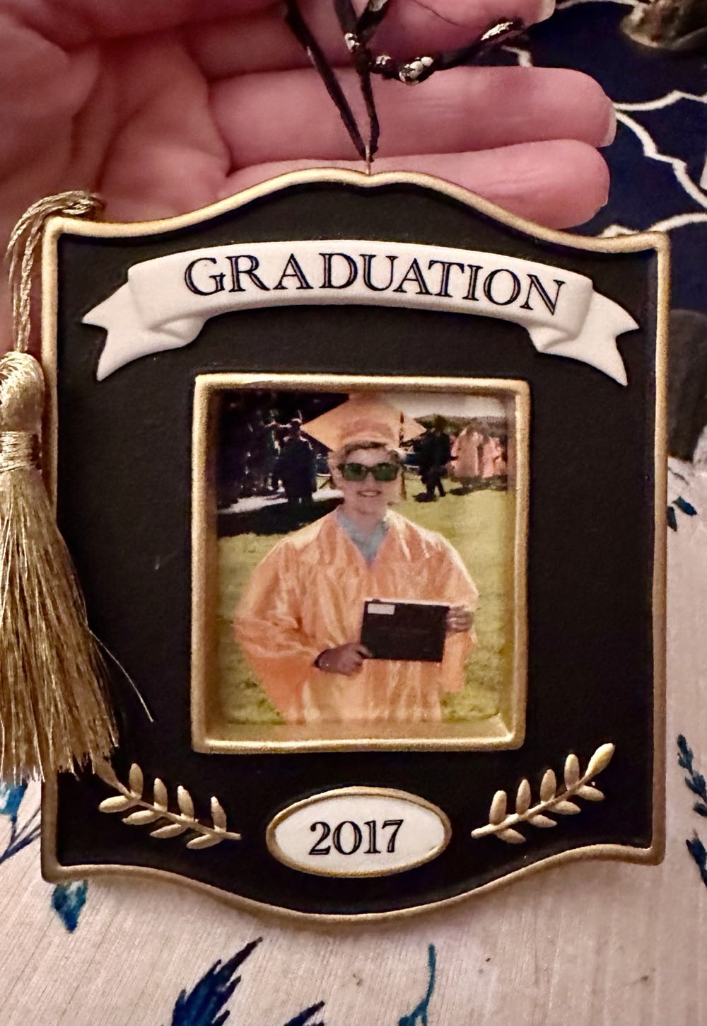 Single Indent Drop (Yellow), Small