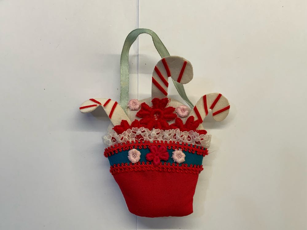 International Santa Claus Set (SC106-111) SC105